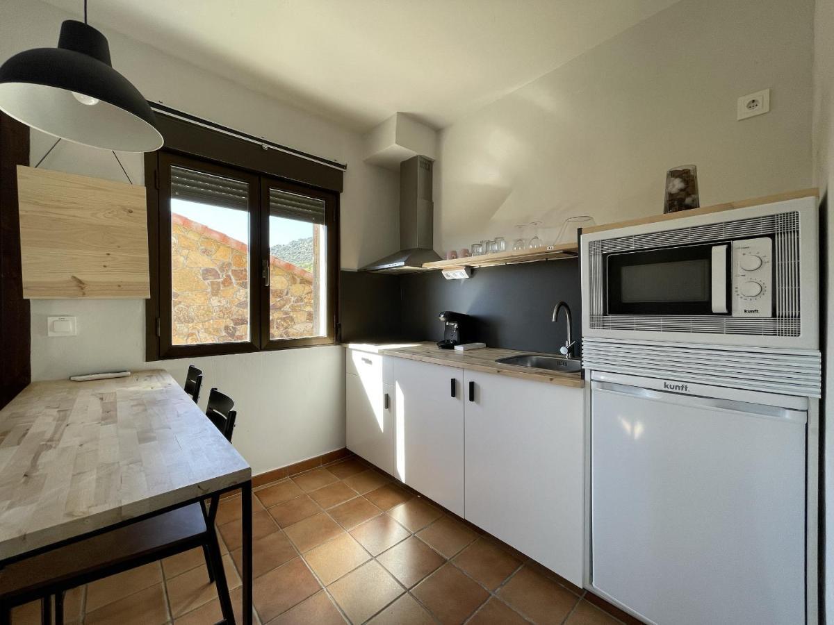 Apartamentos Los Pocillos Gargantilla del Lozoya Eksteriør bilde