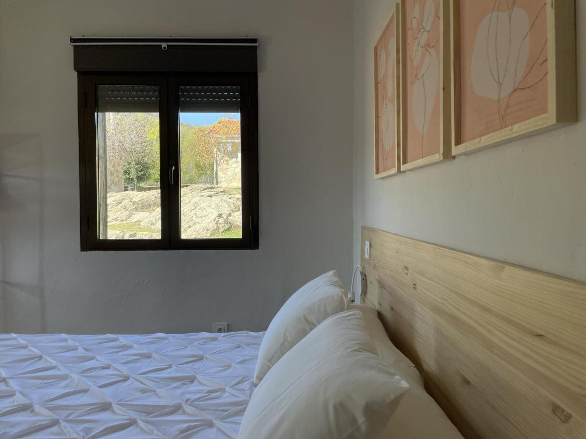 Apartamentos Los Pocillos Gargantilla del Lozoya Eksteriør bilde
